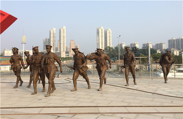 廣場紅軍雕塑.jpg 廣場紅軍雕塑.jpg