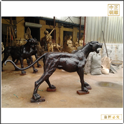 金錢(qián)豹銅雕塑擺件鑄造