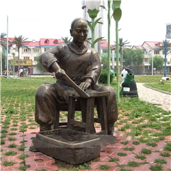 中醫(yī)切藥銅雕塑 中醫(yī)切藥銅雕塑